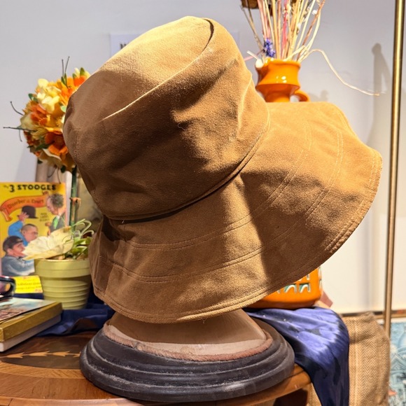 Vintage Madcaps New York Paris Camel Tan Velvet Wide Brim Floppy Hat main image 5